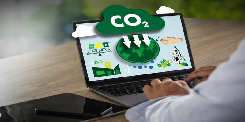 Tracking carbon footprint data on a laptop